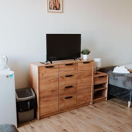 Noclegi Przy Stacji Nowy Dwór Mazowiecki Exteriér fotografie