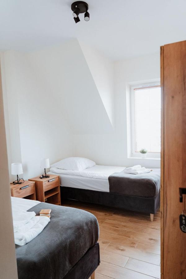 Noclegi Przy Stacji Nowy Dwór Mazowiecki Exteriér fotografie