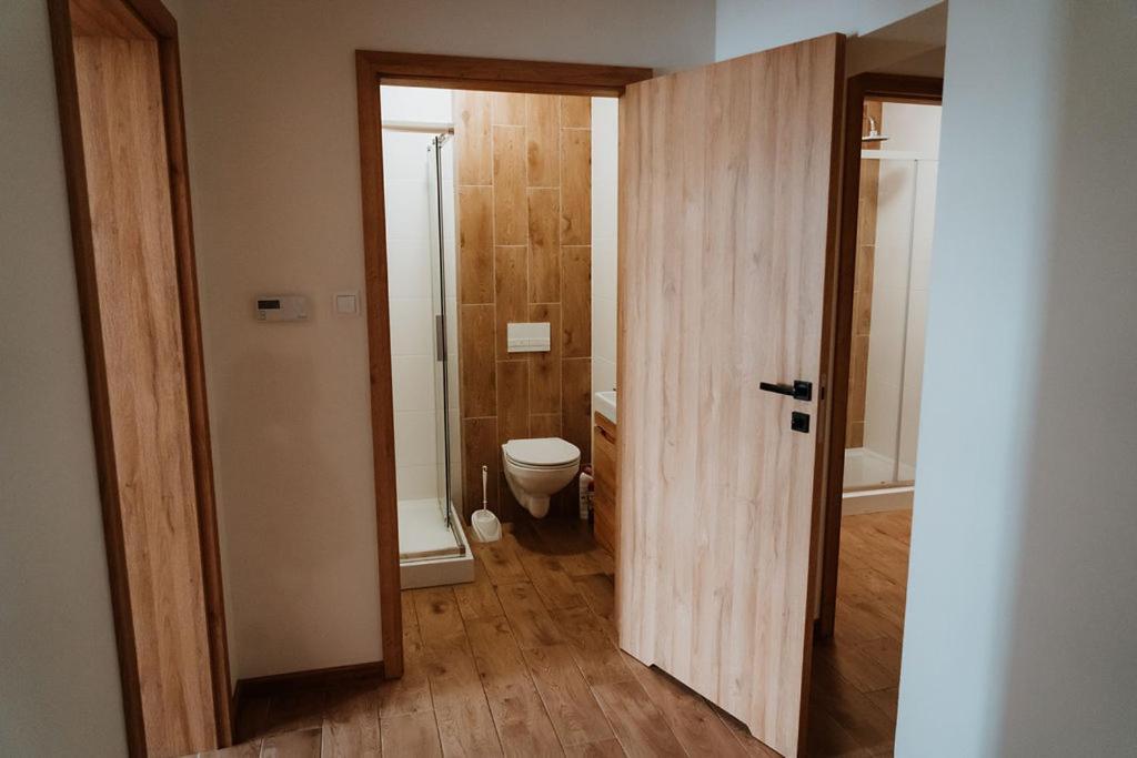Noclegi Przy Stacji Nowy Dwór Mazowiecki Exteriér fotografie